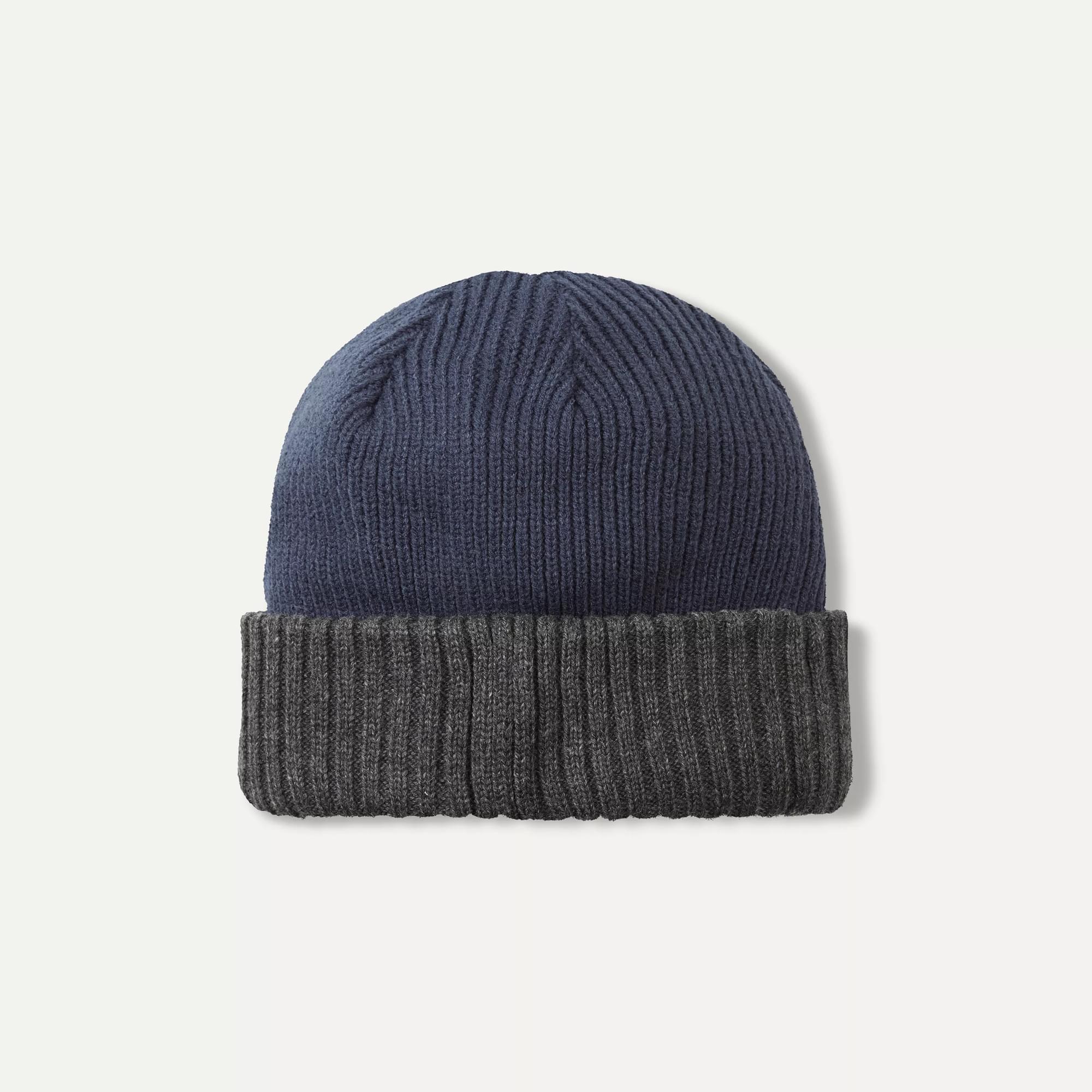 SealSkinz Blakeney Waterproof Cold Weather Cable Knit Beanie in Grey | UK SealSkinz Blakeney Waterproof Cold Weather Cable Knit Beanie in Grey | UK